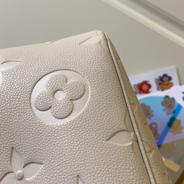 ルイヴィトンバッグ角部分ディテール